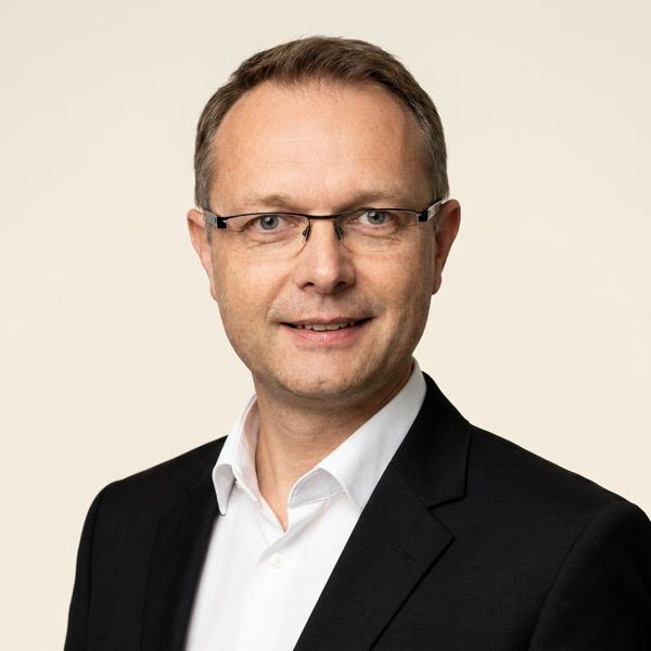 Mgr. Radoslav Kostoláni